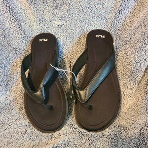 FLX Ladies Sandals Black Size 8 Brand New with Tags
